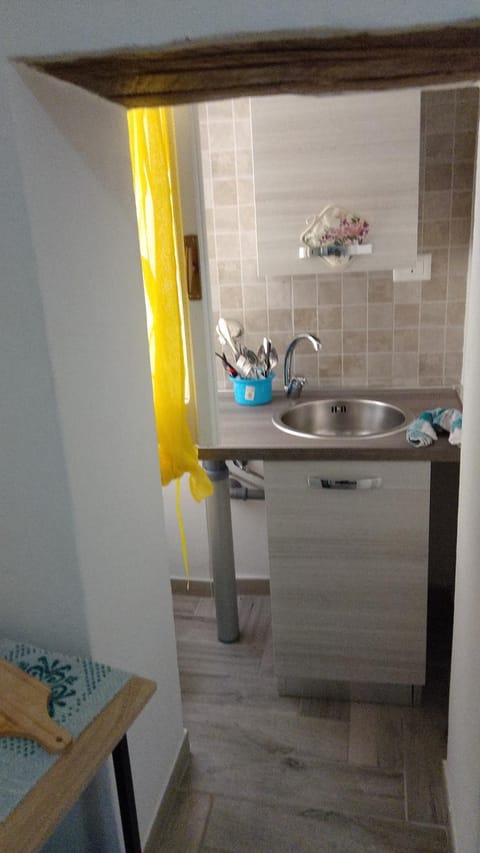 Casa vacanze su sorighe. Apartment in Bosa