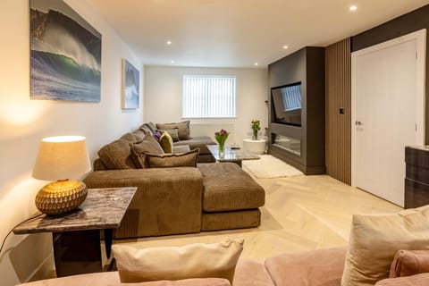 TV and multimedia, Living room