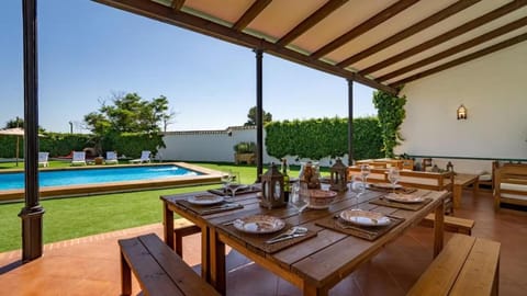 Balcony/Terrace, Swimming pool