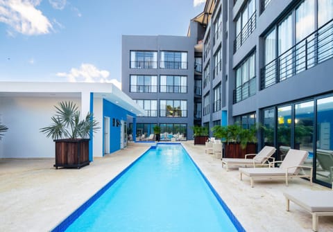 Pool view, Swimming pool