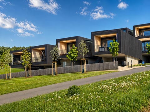 Property building, Spring, Garden view