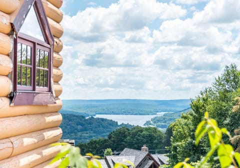 Boulder Heights House in McHenry