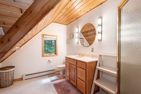 Wooded Bliss House in Deep Creek Lake