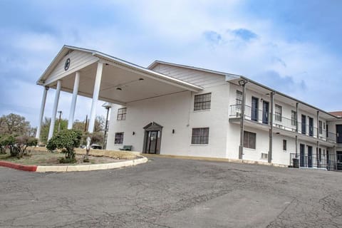 Salt Creek Lodge Motel in Texas