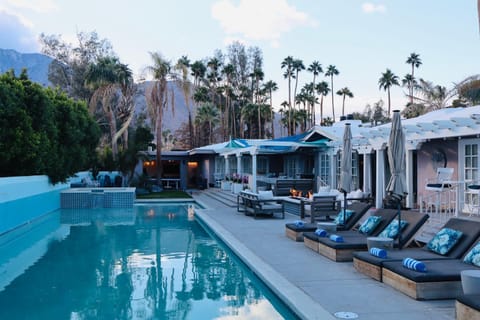 Mountain view, Pool view, Swimming pool