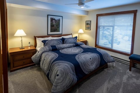 3201 - Two Bedroom Standard Powderhorn Lodge condo Apartment in Burnt Flat