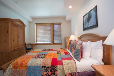 4312 - Two Bedroom Deluxe Creekside Condominiums condo Apartment in Wasatch County