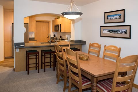 4312 - Two Bedroom Deluxe Creekside Condominiums condo Apartment in Wasatch County