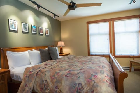 1214 - Two Bedroom Standard Eagle Springs West condo Apartment in Wasatch County