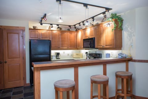 1214 - Two Bedroom Standard Eagle Springs West condo Apartment in Wasatch County