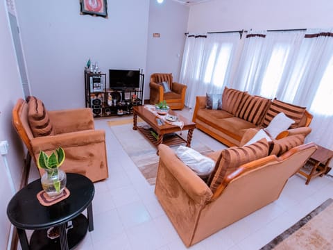 Communal lounge/ TV room, Living room