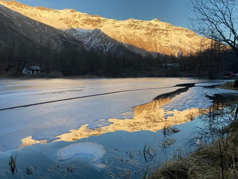 Natural landscape, Lake view, Mountain view