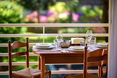 Garden, Balcony/Terrace, Dining area, Garden view