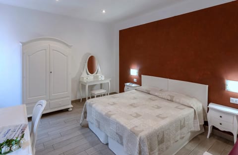 Bed, Bedroom, hair dresser, wardrobe
