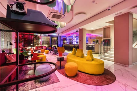Lobby or reception, Lounge or bar