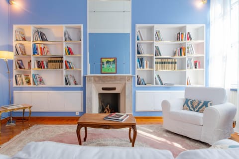Living room, flat iron