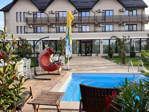 Cojo Events Bed and Breakfast in Craiova