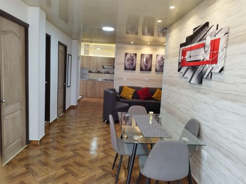 Communal lounge/ TV room
