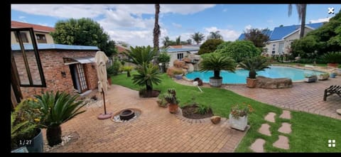 Day, Garden, Garden view, Pool view, Swimming pool