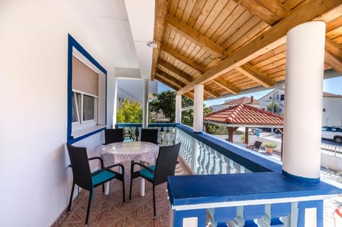 Balcony/Terrace, Seating area, Garden view