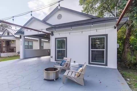 Property building, Patio