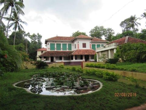 Garden, Garden view, Family