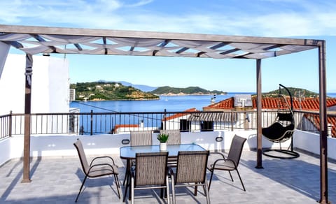 Patio, Day, View (from property/room), Balcony/Terrace, Seating area, Sea view