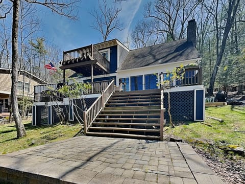 Property building, Balcony/Terrace, Garden view