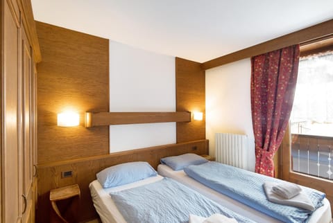 Property building, Living room, Bedroom