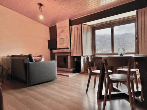 Natural landscape, Living room, Seating area, Dining area, Mountain view