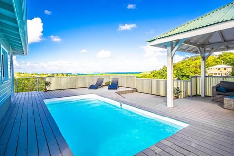 Day, Natural landscape, View (from property/room), Pool view, Swimming pool, Swimming pool, sunbed