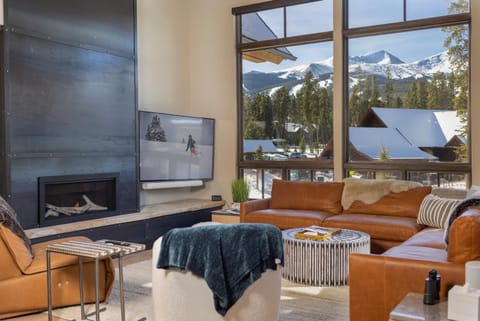 Steps from Shuttle! STUNNING views! Luxury finishes, backs to Nordic Trails, easy access to Peak 8! House in Breckenridge