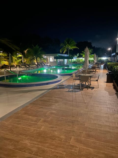 Night, Pool view