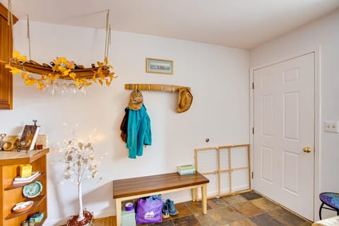 Cozy Telluride Condo Near Ski Resort and Hiking Apartment in Telluride