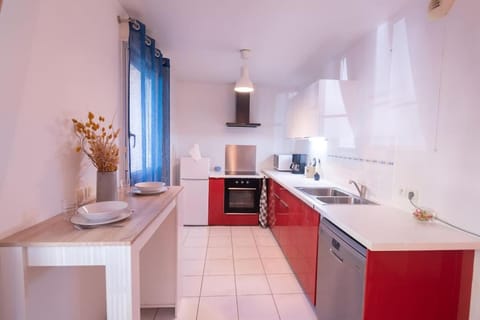 Le Cocon-T2-40m2-Centre ville 10min Disney Apartment in Bussy-Saint-Georges