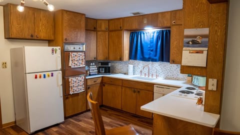 Coffee/tea facilities, Kitchen or kitchenette, pet friendly