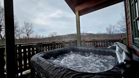 Day, Natural landscape, Hot Tub