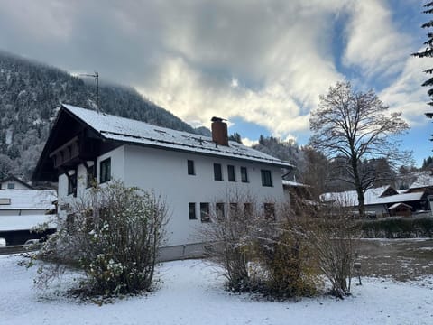 Property building, Winter