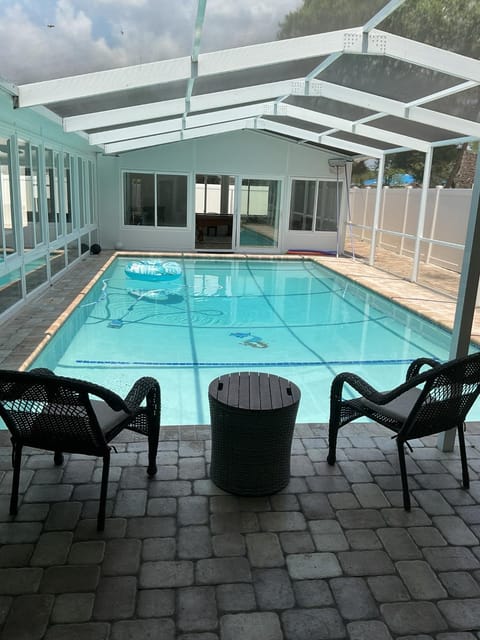 Welcome to Villa Marcelo Villa in Town N Country