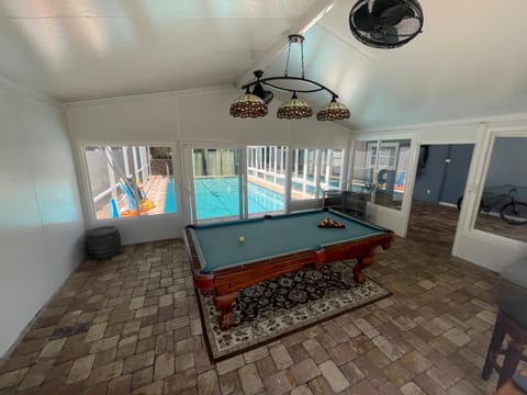 Property building, Billiard