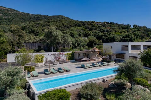 Property building, Bird's eye view, View (from property/room), Swimming pool