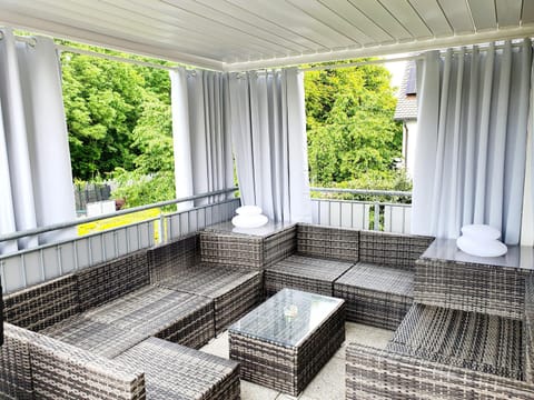 Balcony/Terrace, Balcony/Terrace