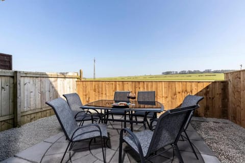 Auckland View - a comfy & spacious 4bed with views House in England