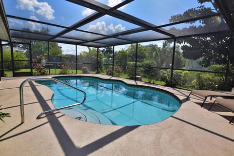 Garden view, Swimming pool