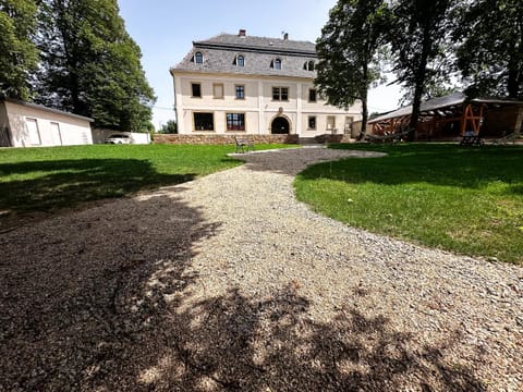 Property building, Garden