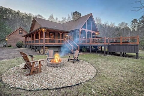 Ruby River Lodge House in East Ellijay