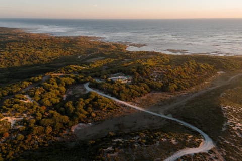 Buttons By The Beach - beach house on King Island House in Tasmania