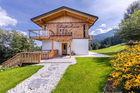 Property building, Natural landscape