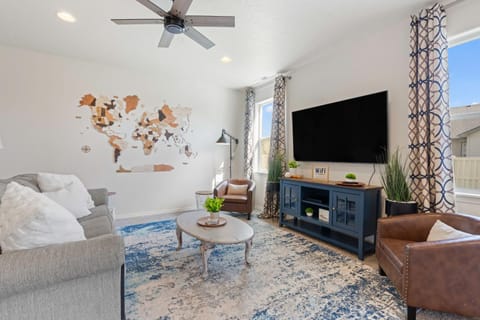 TV and multimedia, Family, fireplace