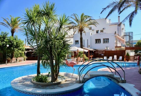 Garden, Swimming pool